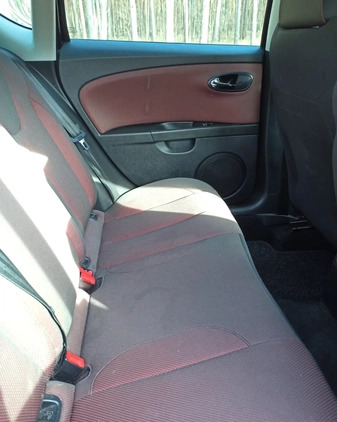 Seat Leon cena 17000 przebieg: 198000, rok produkcji 2006 z Toruń małe 172